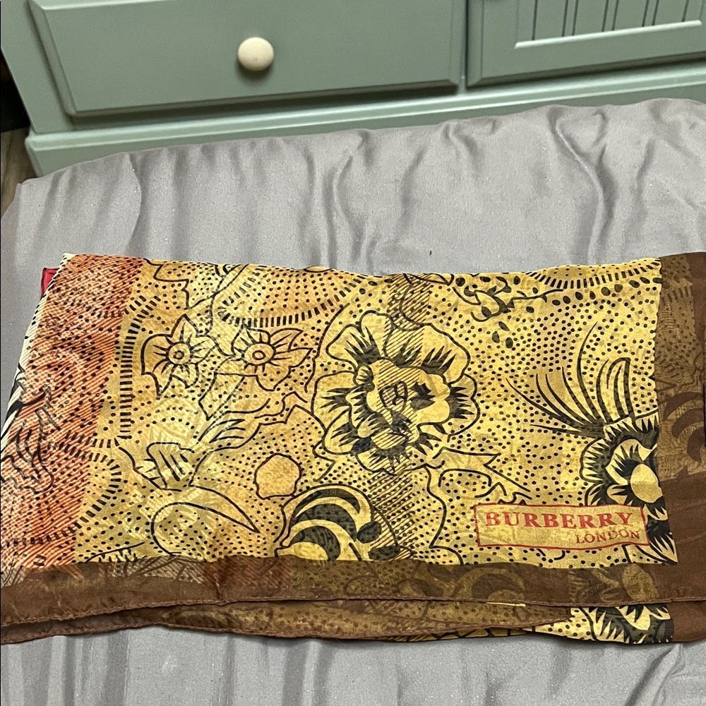 Burberry Floral Print Scarf in Yellow and Brown